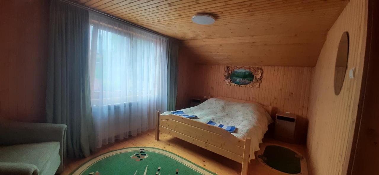 Котедж Яремча Экстерьер фото